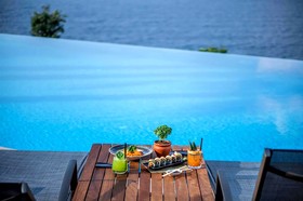 Highend Hotel & Residance