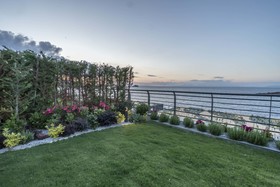 Highend Hotel & Residance