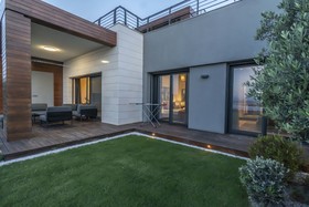 Highend Hotel & Residance