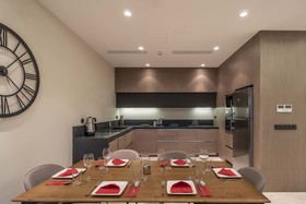 Highend Hotel & Residance