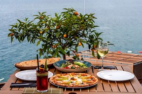 Highend Hotel & Residance