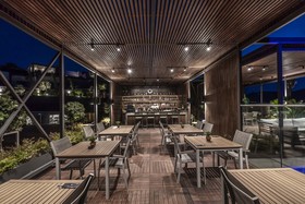 Highend Hotel & Residance