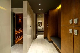 Highend Hotel & Residance