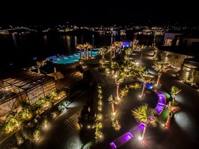 Highend Hotel & Residance