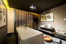 Highend Hotel & Residance