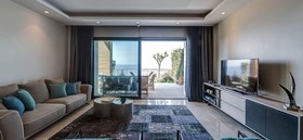 Highend Hotel & Residance