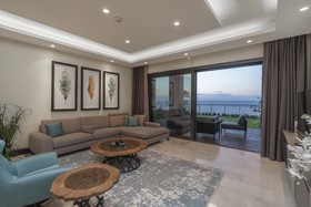 Highend Hotel & Residance