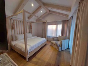 Yalikavaks Finest Mansion