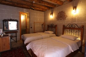 Atax Cave Otel