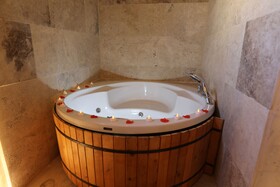 Atax Cave Otel