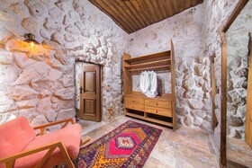 Cavusin Stone House