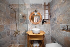 Cavusin Stone House