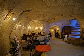 Lemon Cave Suite And Cafe
