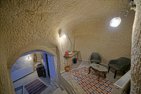 Lemon Cave Suite And Cafe