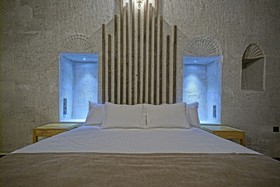 Lemon Cave Suite And Cafe
