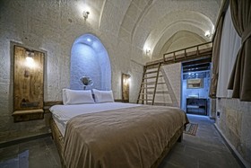 Lemon Cave Suite And Cafe