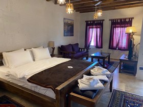 VVWV Boutique Wine Hotel