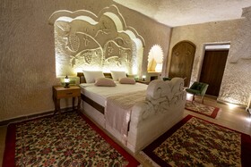Mesken Cave Suites