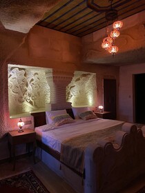 Mesken Cave Suites