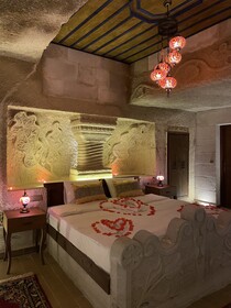 Mesken Cave Suites