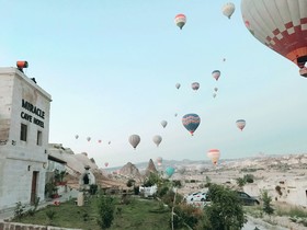 Miracle Cave Hotel