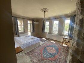 Ala Stone Hotel