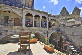 Aren Cave Hotel