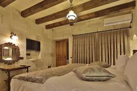 Aren Cave Hotel