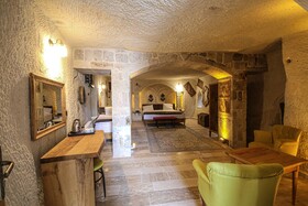 Avilla Cave Hotel
