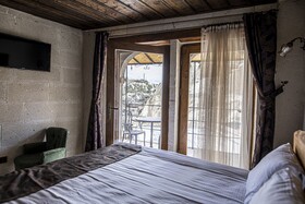Avilla Cave Hotel