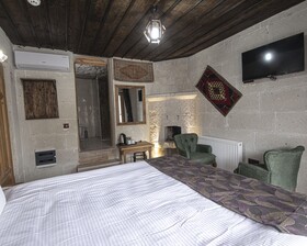 Avilla Cave Hotel