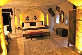 Avilla Cave Hotel