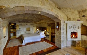 Aza Cave Hotel