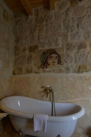 Aza Cave Hotel