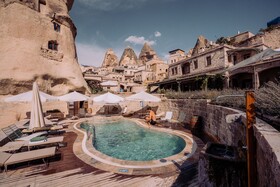 Aza Cave Hotel