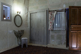 Bedrock Cave Hotel