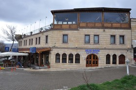 Nomads Cave Hotel & Rooftop