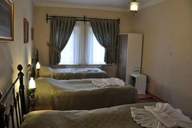 Nomads Cave Hotel & Rooftop