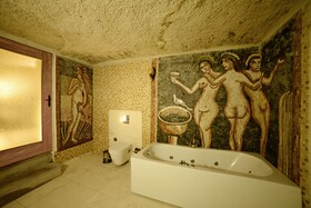 Caftan Cave Suites