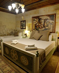 Caftan Cave Suites