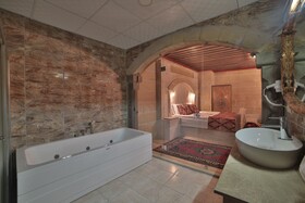 CakIltasI Evi Hotel
