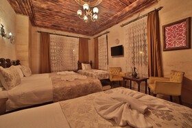 Caravanserai Inn Hotel