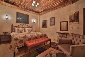 Caravanserai Inn Hotel