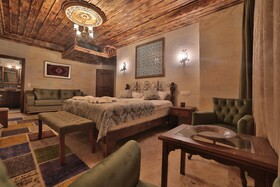 Caravanserai Inn Hotel