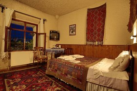 Cave Hotel Saksagan