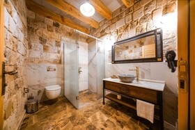 Caverna Hotel Premium Caves