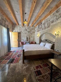 Caverna Hotel Premium Caves