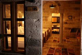 Caverna Hotel Premium Caves