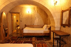 Caverna Hotel Premium Caves
