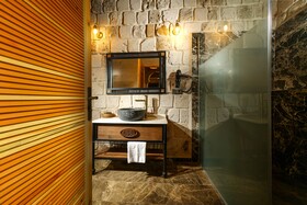 Caverna Hotel Premium Caves
